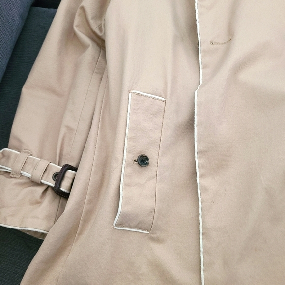 Gap Classic Trench Coat - Picture 6 of 12